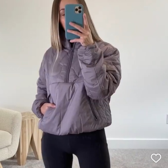 Lululemon quilted pullover - Picture 9 of 9